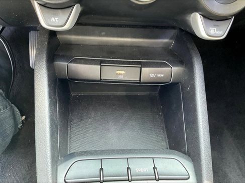 Used 2022 Kia Rio LX image 31