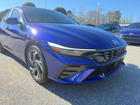 New 2026 Hyundai Elantra Limited w/ Cargo Package image 30