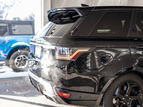 Used 2019 Land Rover Range Rover Sport HSE image 12