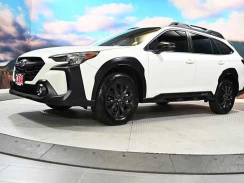 Used 2024 Subaru Outback Onyx Edition XT AWD/4WD image 4