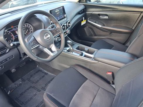 Used 2025 Nissan Sentra SR FWD image 20