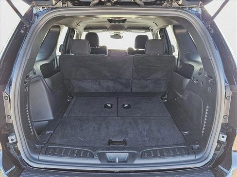 Used 2024 Dodge Durango SXT image 6