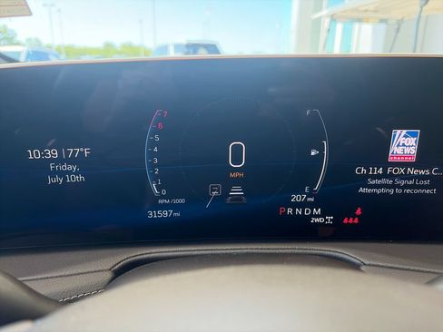 Used 2025 Cadillac XT4 Premium Luxury AWD/4WD image 11