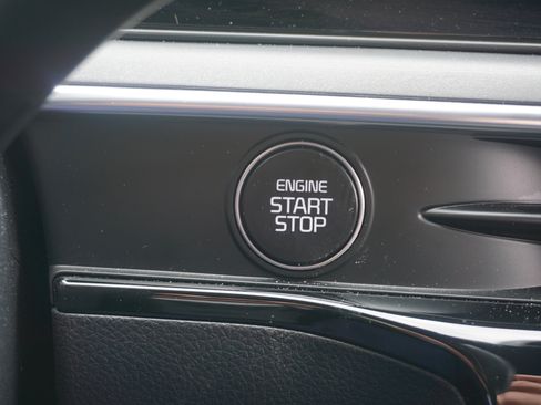 Used 2025 Kia K5 GT-Line AWD/4WD image 11