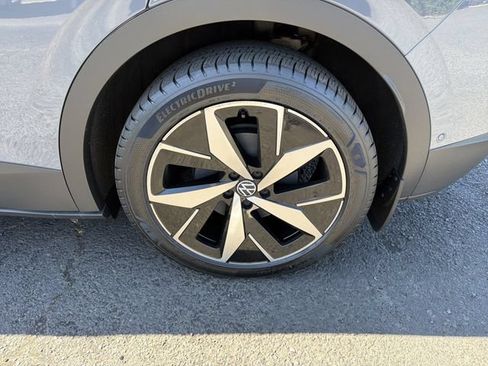 Used 2023 Volkswagen ID.4 Pro S RWD image 24