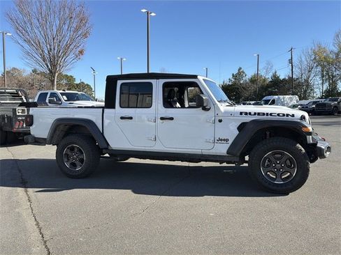 Used 2022 Jeep Gladiator Rubicon w/ Trailer Tow Package image 6