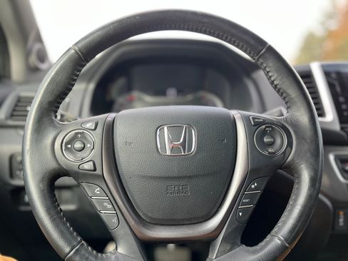 Used 2019 Honda Ridgeline RTL-T image 18