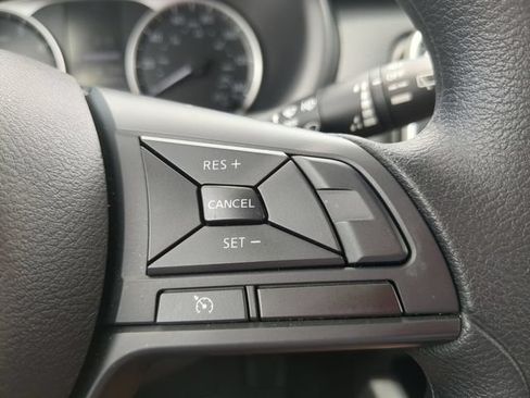 Certified 2025 Nissan Kicks Play S FWD image 17