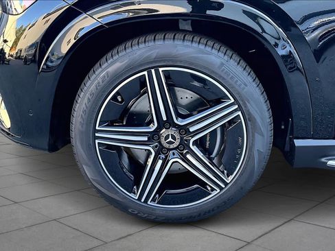 Used 2026 Mercedes-Benz GLE 450 4MATIC image 11