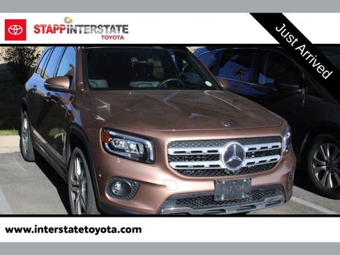 Used 2022 Mercedes-Benz GLB 250 4MATIC image 1