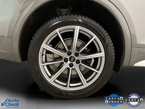 Used 2023 Audi SQ5 Premium Plus w/ Premium Plus Package image 30