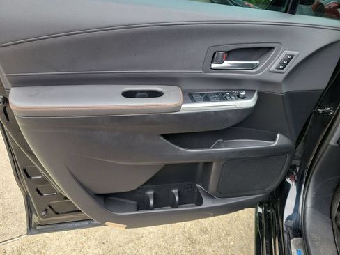 Used 2024 Toyota Sienna XSE w/ XSE Premium Package FWD image 12