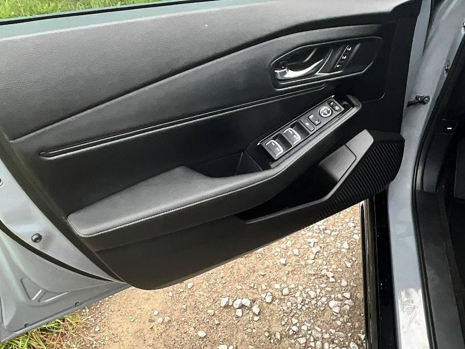 Used 2025 Honda Accord Touring image 19