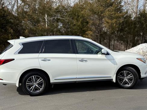Used 2018 INFINITI QX60 AWD w/ Premium Plus Package image 6