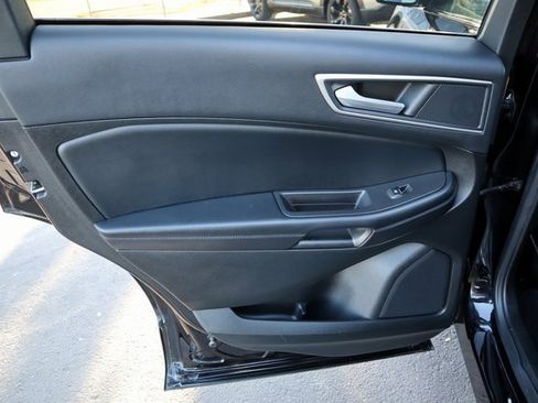 Certified 2022 Ford Edge SEL w/ Convenience Package image 25