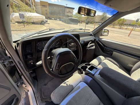 Used 1992 MAZDA Navajo 4WD image 17