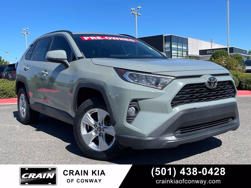Used 2021 Toyota RAV4 XLE AWD/4WD image 1