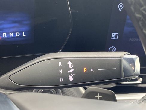 Used 2025 Chevrolet Equinox LT image 20