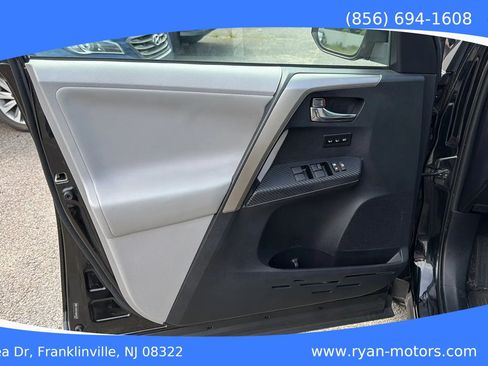 Used 2013 Toyota RAV4 Limited AWD/4WD image 17