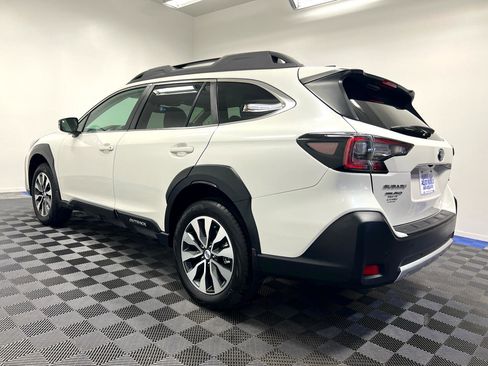 Used 2025 Subaru Outback Limited w/ Popular Package #2 image 10