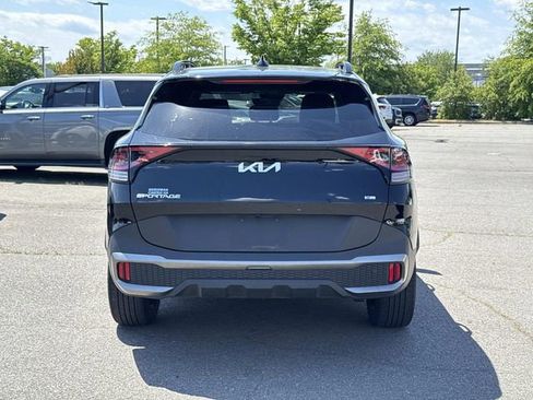 Used 2023 Kia Sportage X-Line w/ X-Line Premium Package AWD/4WD image 3