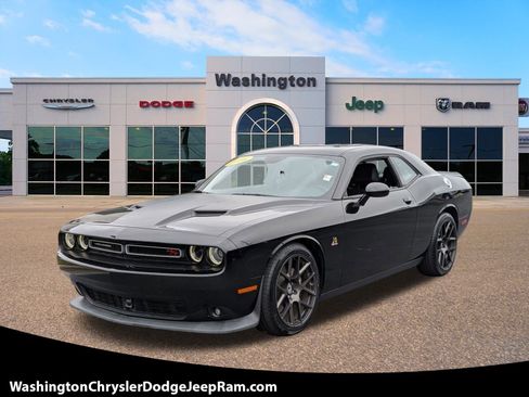 Used 2016 Dodge Challenger R/T Scat Pack w/ Leather Interior Group image 1