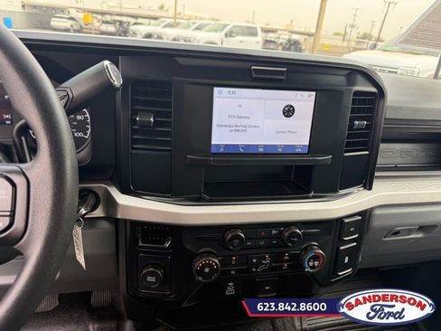Used 2025 Ford F250 XL RWD image 18