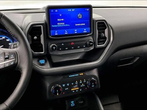 Used 2022 Ford Bronco Sport Outer Banks w/ Tech Package AWD/4WD image 7