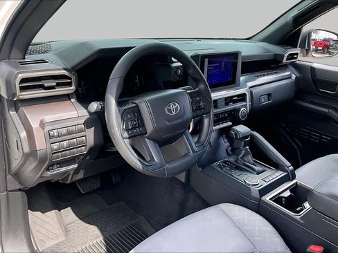Used 2025 Toyota Tacoma SR5 RWD image 17