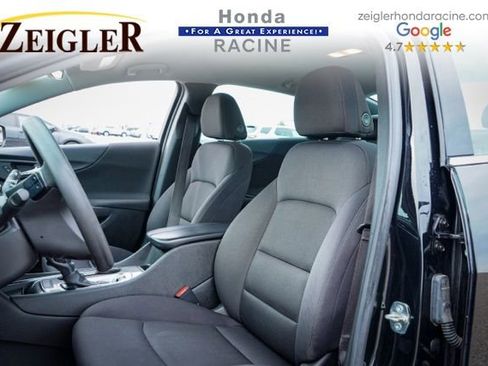 Used 2023 Chevrolet Malibu LT image 14