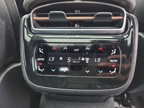 Used 2024 Mercedes-Benz EQS 580 4MATIC Sedan image 35