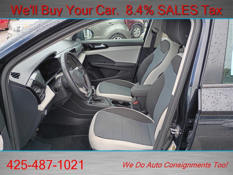 Used 2025 Volkswagen Taos S FWD image 11