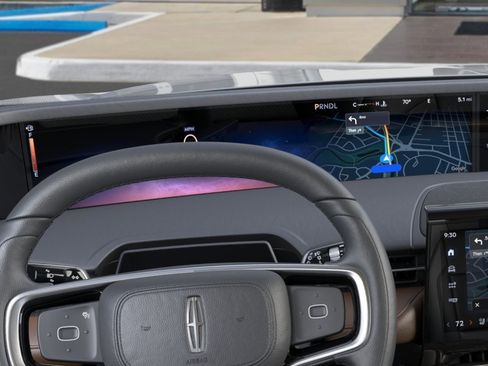 New 2026 Lincoln Nautilus Reserve image 13