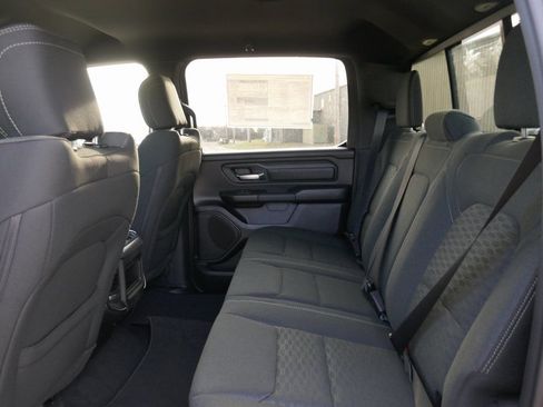 New 2026 RAM 1500 Express AWD/4WD image 13