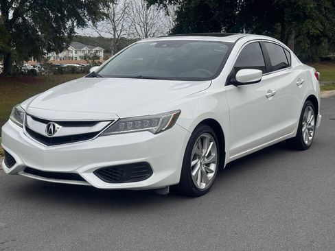 Used 2016 Acura ILX image 2