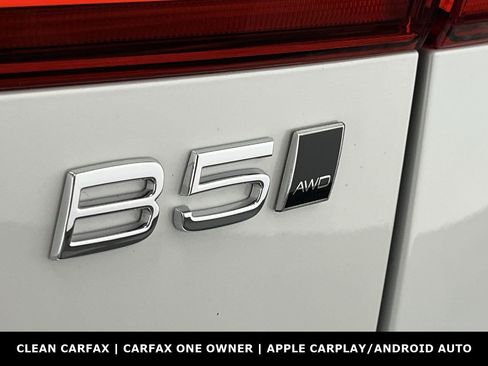 Used 2023 Volvo XC60 B5 Plus AWD/4WD image 31