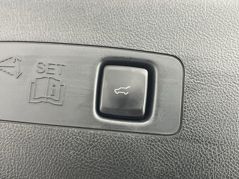 Used 2024 Lincoln Corsair Reserve w/ Equipment Group 201A image 33