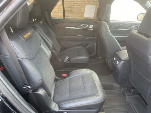 New 2026 Ford Explorer Tremor w/ Tremor Ultimate Package AWD/4WD image 30