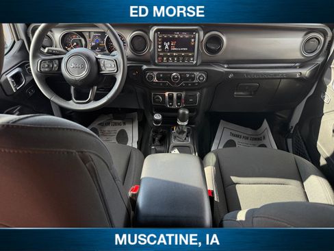 Used 2023 Jeep Wrangler Sport S image 10