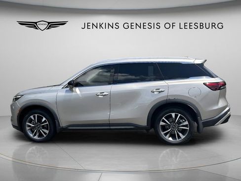 Used 2023 INFINITI QX60 Luxe w/ Cargo Package FWD image 8