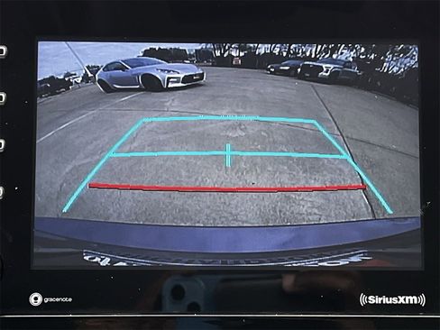 Used 2024 Toyota Camry SE image 16