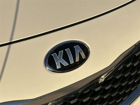 Used 2016 Kia Optima EX image 28