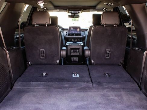 Used 2024 Chevrolet Tahoe RST w/ Luxury Package AWD/4WD image 45