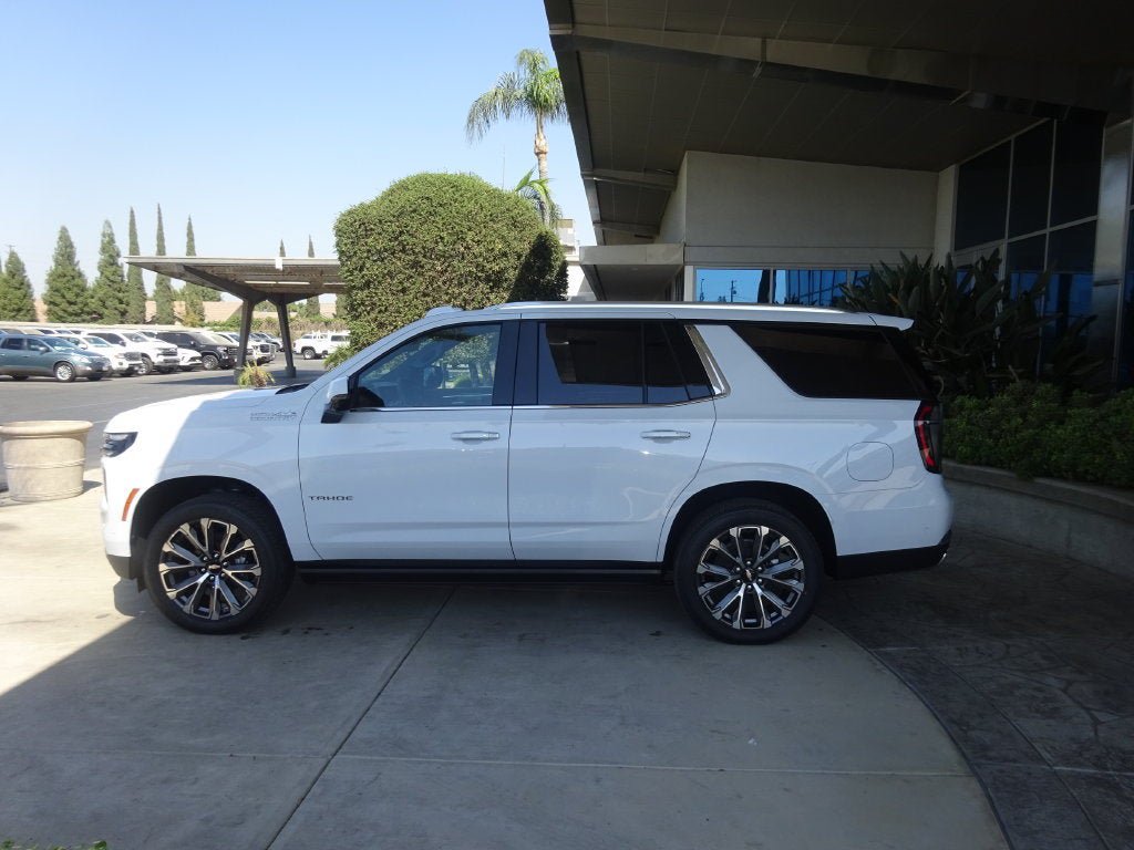 New 2026 Chevrolet Tahoe High Country AWD/4WD image 4