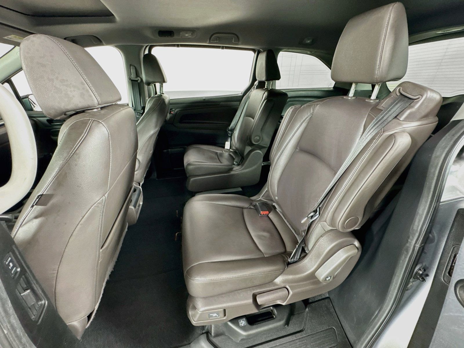 Used 2019 Honda Odyssey EX-L image 18