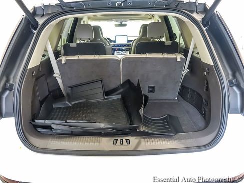 Used 2023 Lincoln Aviator Grand Touring w/ Equipment Group 301A AWD/4WD image 25