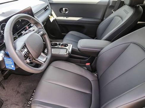 New 2026 Hyundai Ioniq 5 SEL RWD image 19