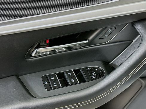 Used 2025 MAZDA CX-90 3.3 Turbo w/ Premium Sport Pkg image 15