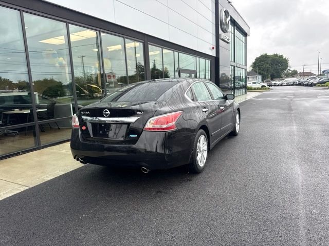 Used 2014 Nissan Altima 2.5 SV FWD image 3