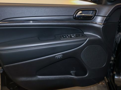 Used 2021 Jeep Grand Cherokee Limited w/ Quick Order Package 28K 80th image 18